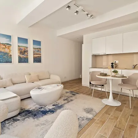 Charming Appt- Ac- 1br 2p - Centre St Tropez דירה *
