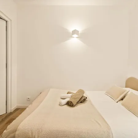 Charming Appt- Ac- 1br 2p - Centre St Tropez Apartment