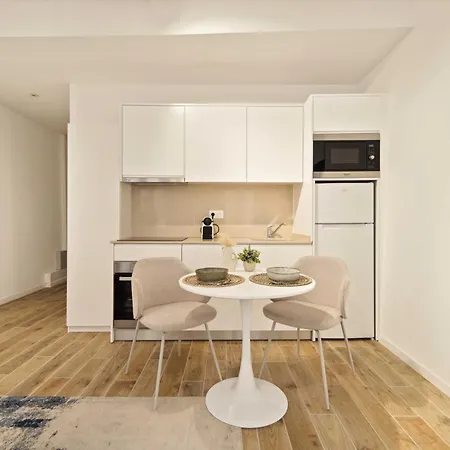 Charming Appt- Ac- 1br 2p - Centre St Tropez 公寓
